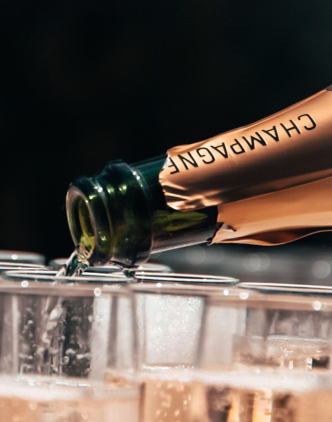 Champagne hero182x